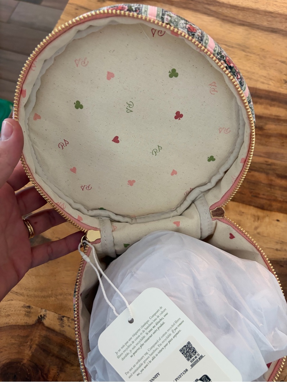 Petit Sezane Vanity Case - Picture 2 of 10